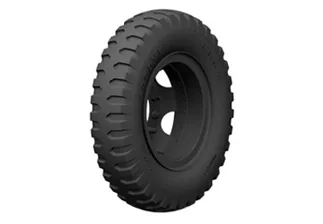 Off-road tyre and rim